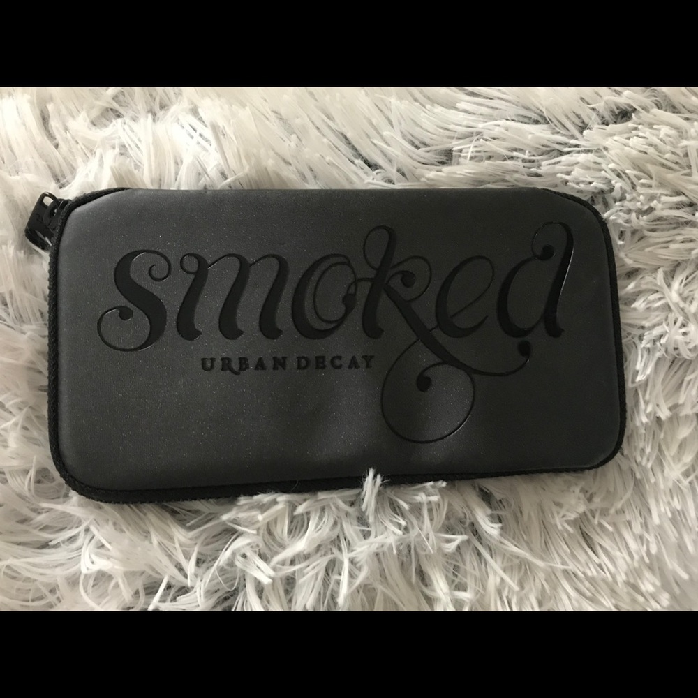 Urban Decay Smoked Palette
